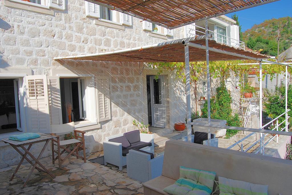 Villa Tony Orasac Exterior photo